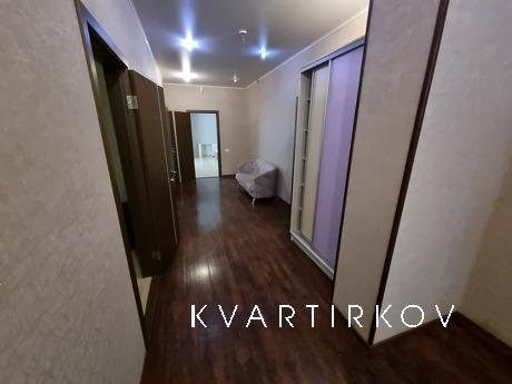 5-room apartment in a guest house, Zlatoust - apartment by the day