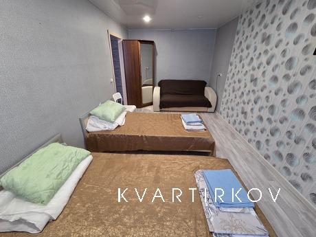 1-room apartment Green 6, Zlatoust - apartment by the day