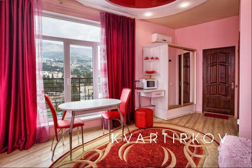 Daily Apartments "VENERA" 6-7, Yalta - apartment by the day