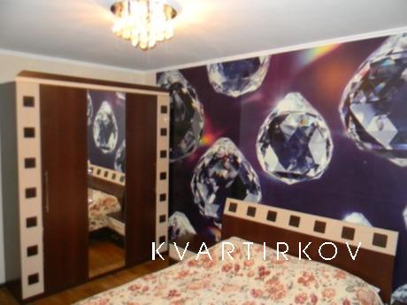 Comfortable 2 room. apartment on Cherry, Vinnytsia - apartment by the day