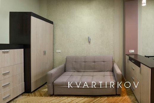 Apartaments IRIS Lviv Centere, Львів - квартира подобово
