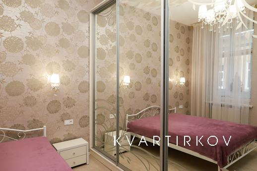 Romantik Apartament Lviv centere, Львів - квартира подобово