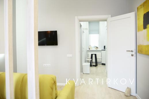 VIP Apartments FELICITA  LVIV center, Lviv - apartment by the day