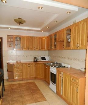 Appartments in downtown, Ivano-Frankivsk - apartment by the day