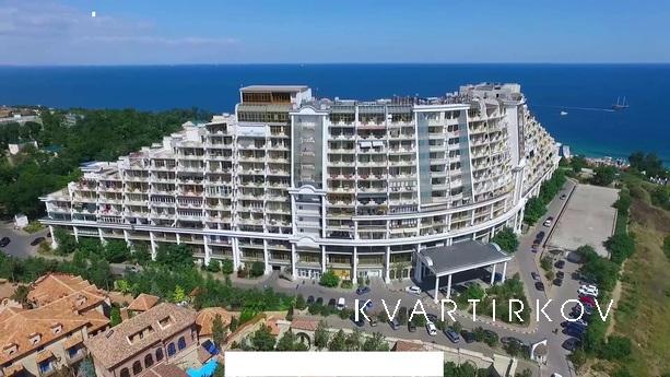 Arcadia Palace apartments by the sea, Odessa - apartment by the day