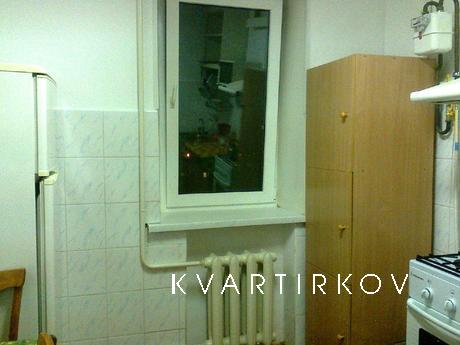 Rent one-room apartment, Chernomorsk (Illichivsk) - apartment by the day