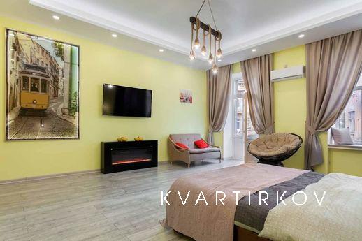 Beautiful apartment in the very center o, Lviv - apartment by the day