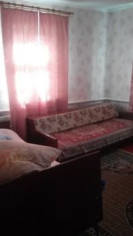 Небольшой домик, Бердянск - квартира посуточно