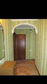 2-room apartment for rent in the center, Berdiansk - apartment by the day