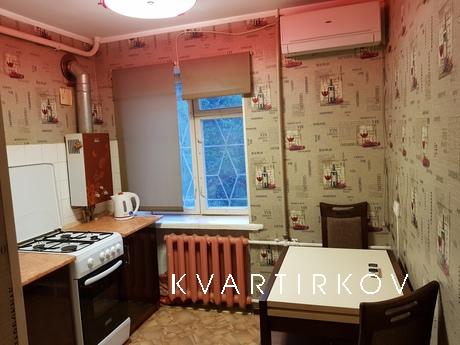 Rent an apartment in Odessa near the sea, Odessa - apartment by the day