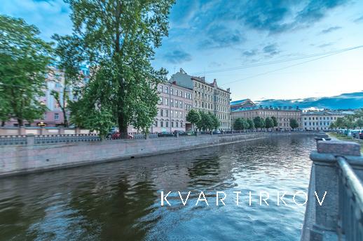 St. Petersburg, Canal Griboed, Санкт-Петербург - квартира подобово