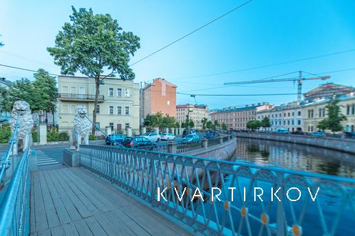 St. Petersburg, Canal Griboed, Санкт-Петербург - квартира подобово