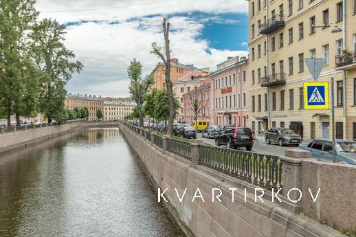 St. Petersburg, Canal Griboed, Санкт-Петербург - квартира подобово