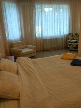 CLOSER TO THE SEA - BEACH ONLY, Chernomorsk (Illichivsk) - apartment by the day