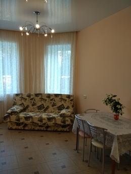 CLOSER TO THE SEA - BEACH ONLY, Chernomorsk (Illichivsk) - apartment by the day