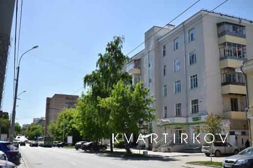 Цирк, Гринвич, САММИТ, Кольцово, Екатеринбург - квартира посуточно