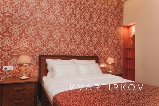 ИСТОР. ЦЕНТР, ЖД-ВОКЗАЛ, Екатеринбург - квартира посуточно