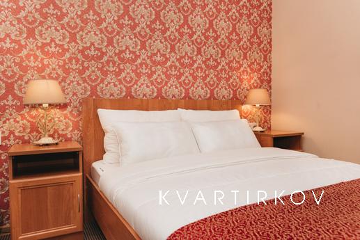 ИСТОР. ЦЕНТР, ЖД-ВОКЗАЛ, Екатеринбург - квартира посуточно