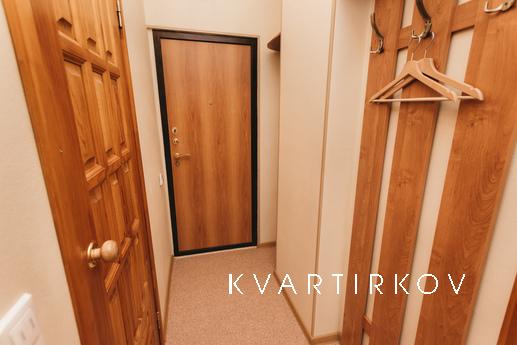 ИСТОР. ЦЕНТР, ЖД-ВОКЗАЛ, Екатеринбург - квартира посуточно