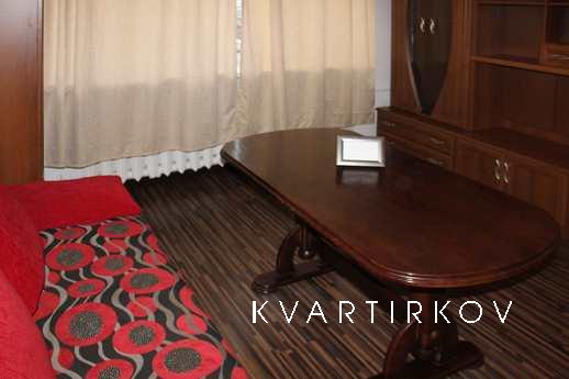 Посуточно пр. Ленинский, 57, Калининград - квартира посуточно