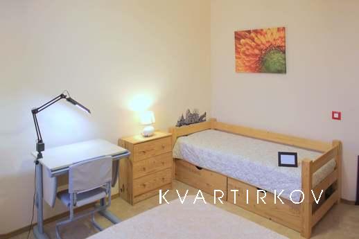 Посуточно Багратиона, 144 А, Калининград - квартира посуточно