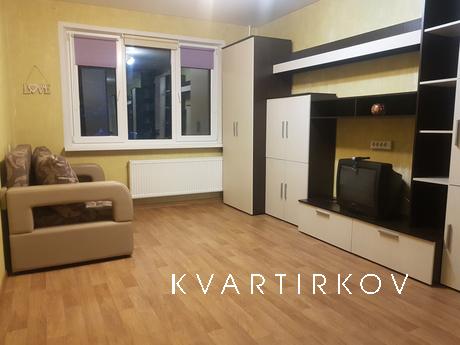 Сдаю квартиру на сутки на пересечение улица Амирхана и Ямаше