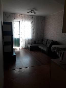 1 bedroom apartment for rent, Surgut - apartment by the day