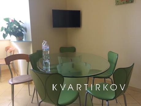 4 bedroom apartment for rent, Odessa - apartment by the day