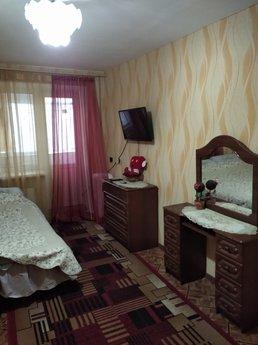 Rent 1km apartment with all amenities, Berdiansk - apartment by the day