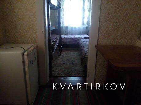 Rent rooms for rent, Henichesk - apartment by the day