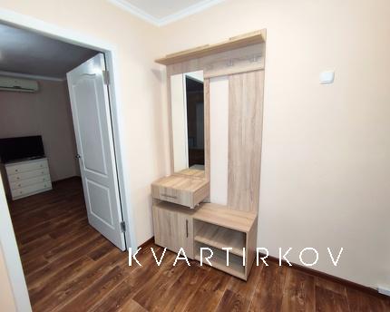 Apartment near the sea near the cypress, Sudak - apartment by the day