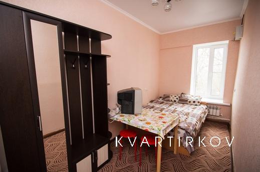 Трёхкомнатная квартира у ЖД вокзала, Новочеркасск - квартира посуточно