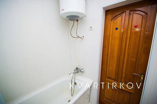 Трёхкомнатная квартира у ЖД вокзала, Новочеркасск - квартира посуточно