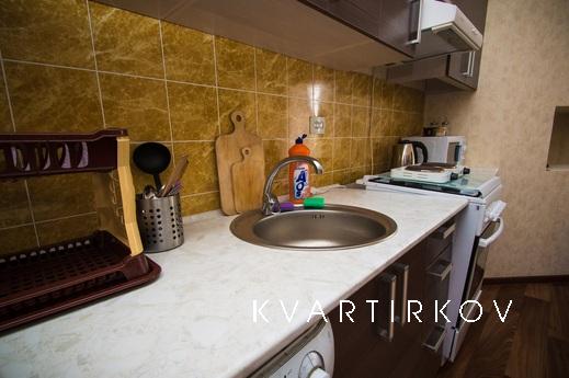 Трёхкомнатная квартира у ЖД вокзала, Новочеркасск - квартира посуточно