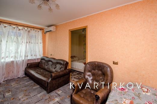 Квартира рядом с ННПИ и НИМИ, Новочеркасск - квартира посуточно