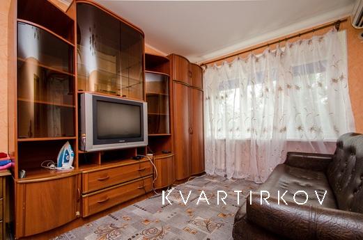 Квартира рядом с ННПИ и НИМИ, Новочеркасск - квартира посуточно