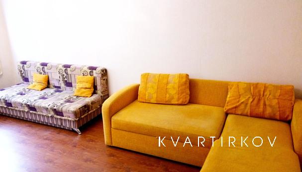 Уютная 2-х комнатная квартира в центре!!, Нижнекамск - квартира посуточно