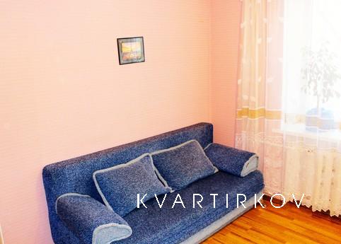 Очень уютная и просторная квартира!!!, Нижнекамск - квартира посуточно