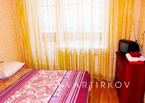 Очень уютная и просторная квартира!!!, Нижнекамск - квартира посуточно