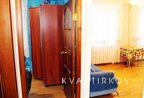 Очень уютная и просторная квартира!!!, Нижнекамск - квартира посуточно