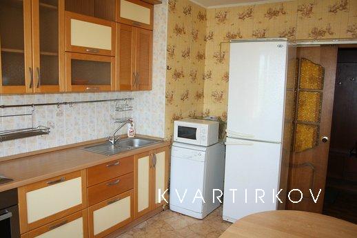 3 bedroom apartment for rent, Shchyolkovo - apartment by the day