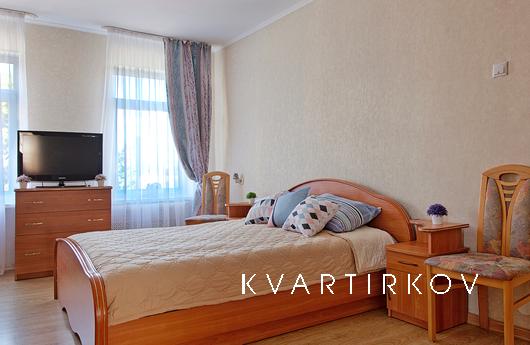 One bedroom apartment from the owner for travelers, parking,