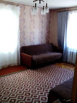 I'll rent a clean, cozy apartment in Berdyansk. The apartmen