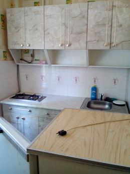 Apartment in Berdyansk, Berdiansk - apartment by the day