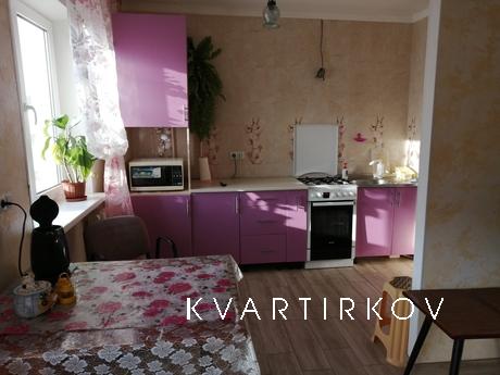 здам свою 2-х кімнатну квартиру, Чорноморськ (Іллічівськ) - квартира подобово