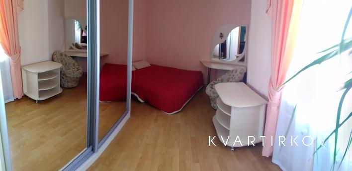 Rent daily my apartment for the summer, Yuzhny - apartment by the day