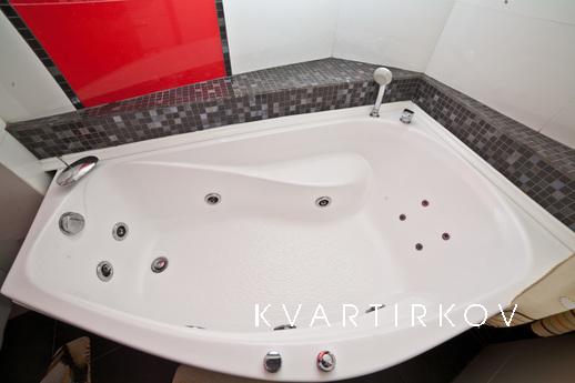 Посуточно Татищева 49, Екатеринбург - квартира посуточно