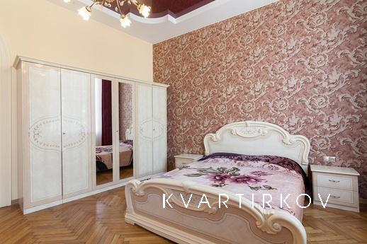 Уютная 1 комнатная квартира в центре, Львов - квартира посуточно