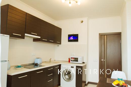 beautiful apartment for rent, Kyiv - apartment by the day