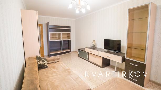 Apartments on Komendantsky Prospekt, Saint Petersburg - apartment by the day